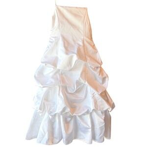 David's Bridal Girls Size 6 White Flower Girl Dress Tiered Pickup Ruffle FG9309